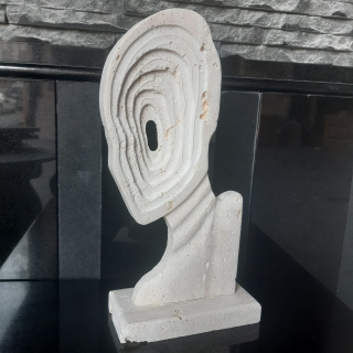 TRAVERTINE SILHOUETTE OBJECT